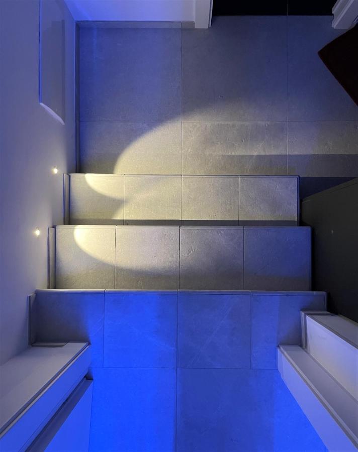Porta Del Golfo Apartments & Suites カステッランマーレ・デル・ゴルフォ エクステリア 写真